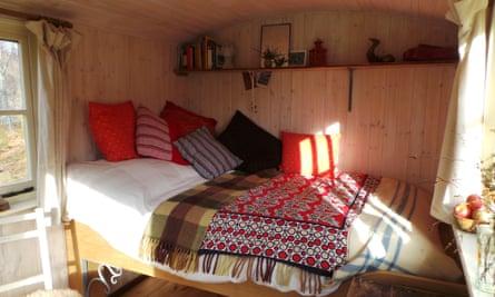 Top 10 winter camping and glamping breaks in the UK